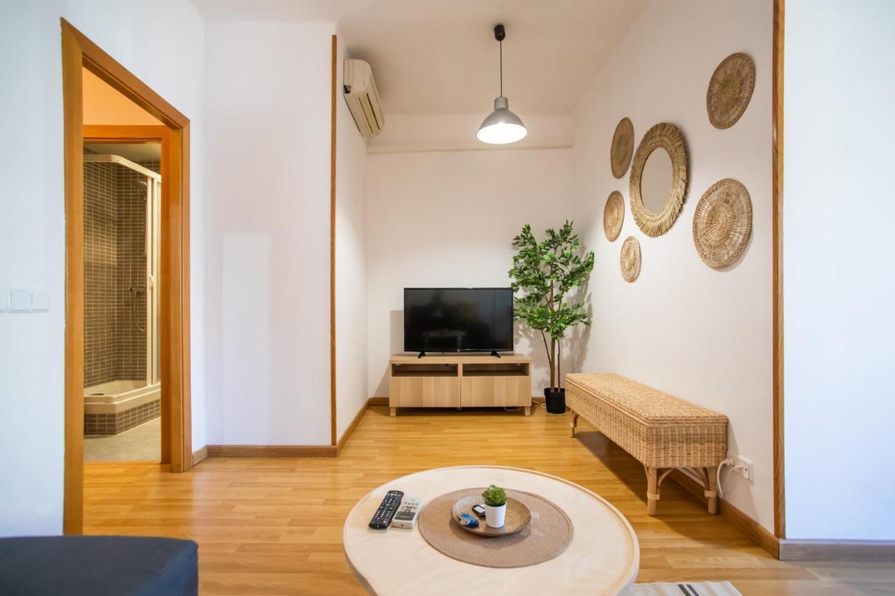 Appartamento 51flo1024 -well Located In Sant Antoni Barcellona